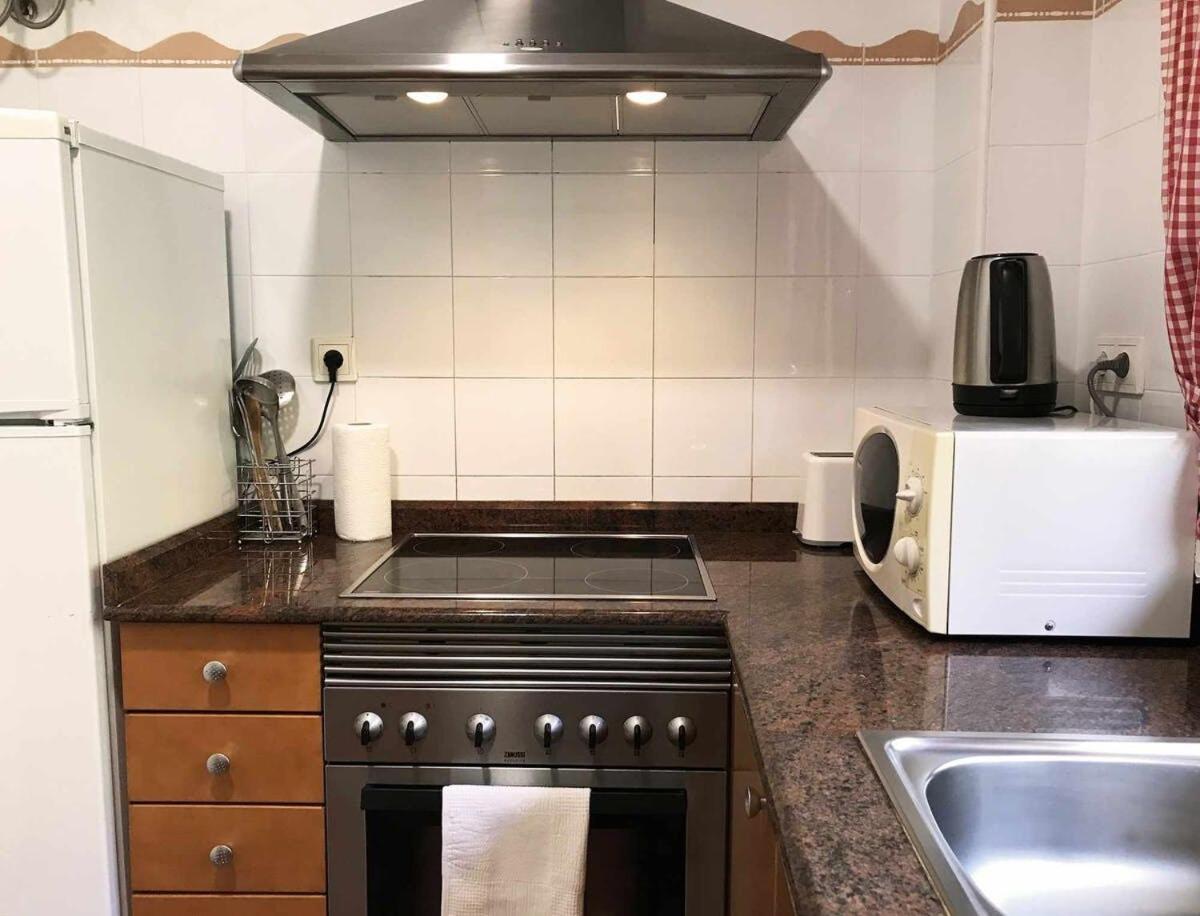 Apartamentos La Muela - Чулилья Экстерьер фото