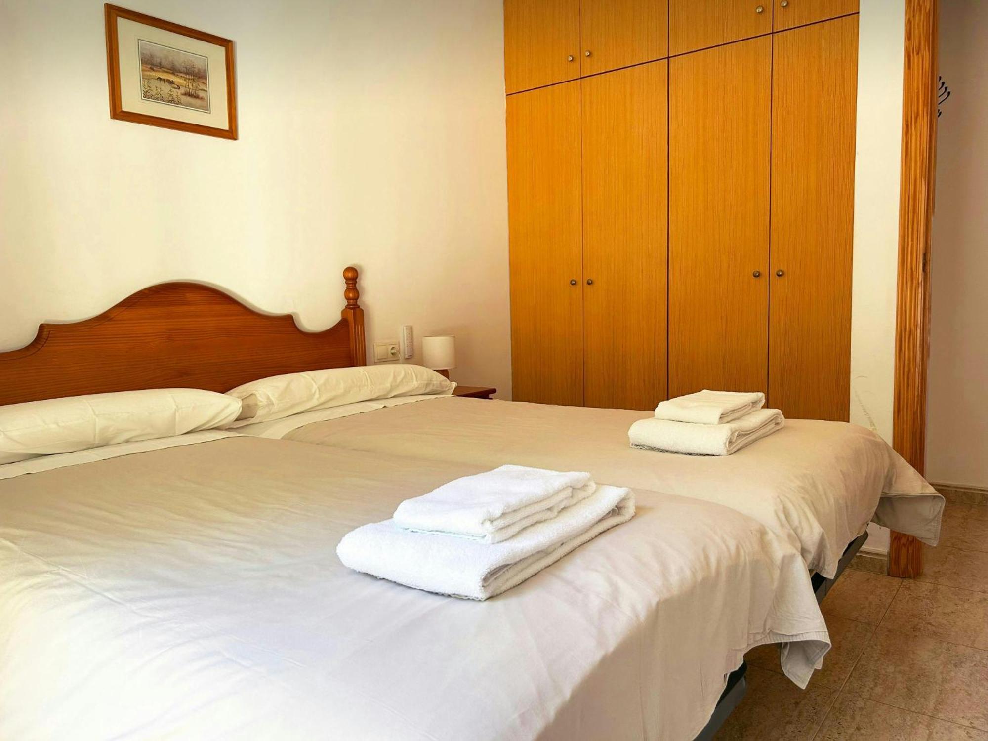 Apartamentos La Muela - Чулилья Экстерьер фото